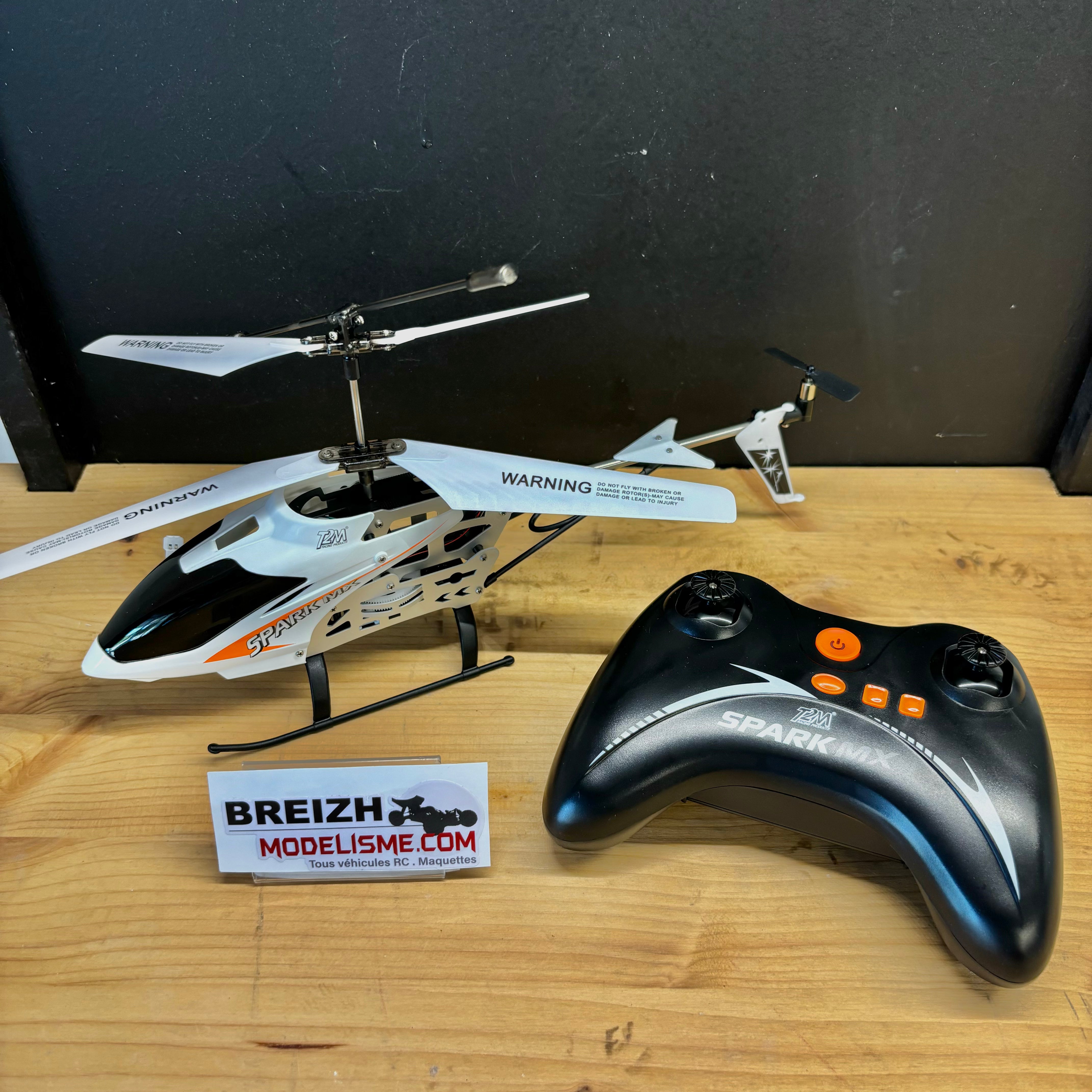 Hélicoptère T2M T5158 Spark MX