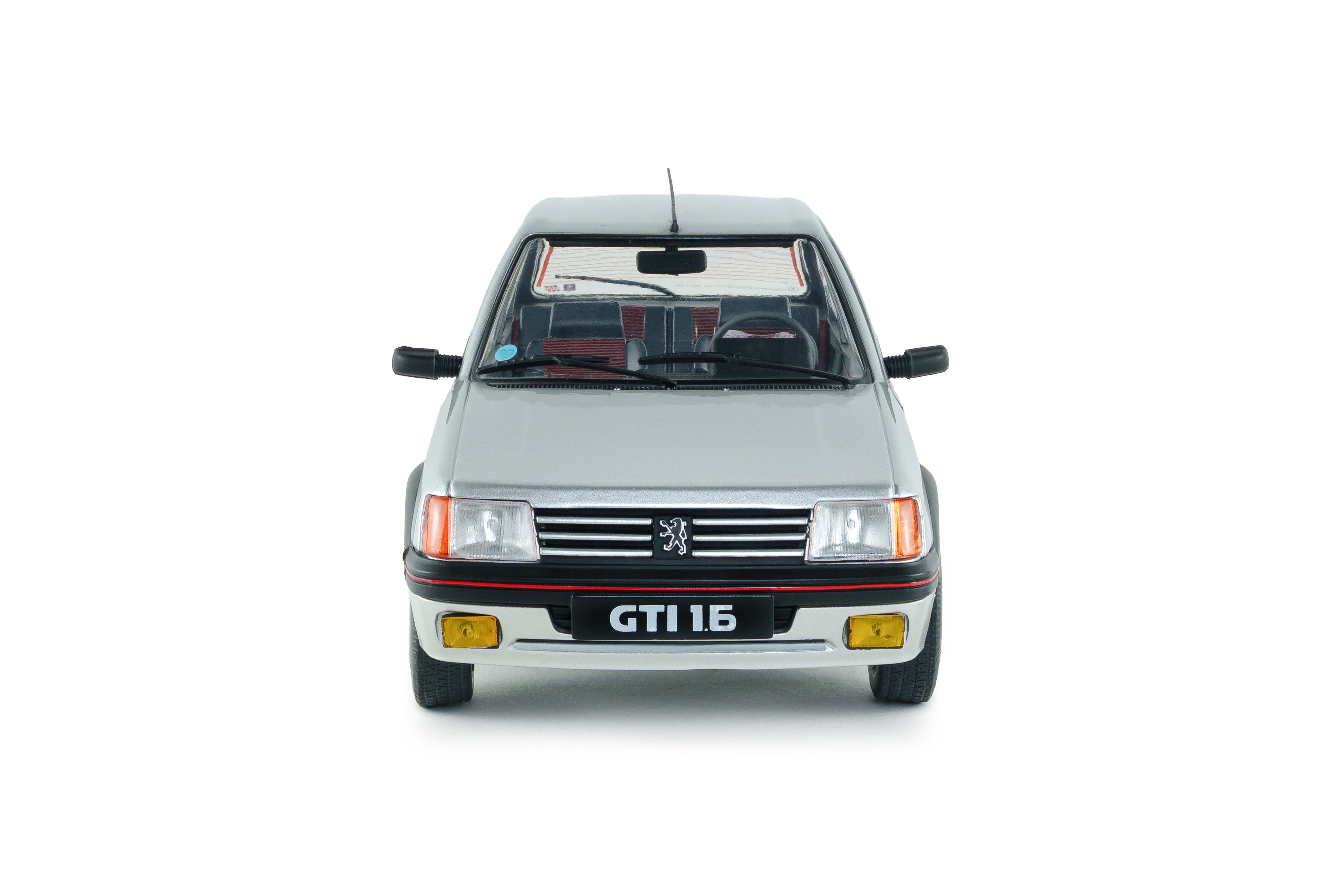 Solido S1801718 miniature collection 1/18 Peugeot 205 GTI 1,6l MK1 gris futura 1989 - Breizh Modélisme.