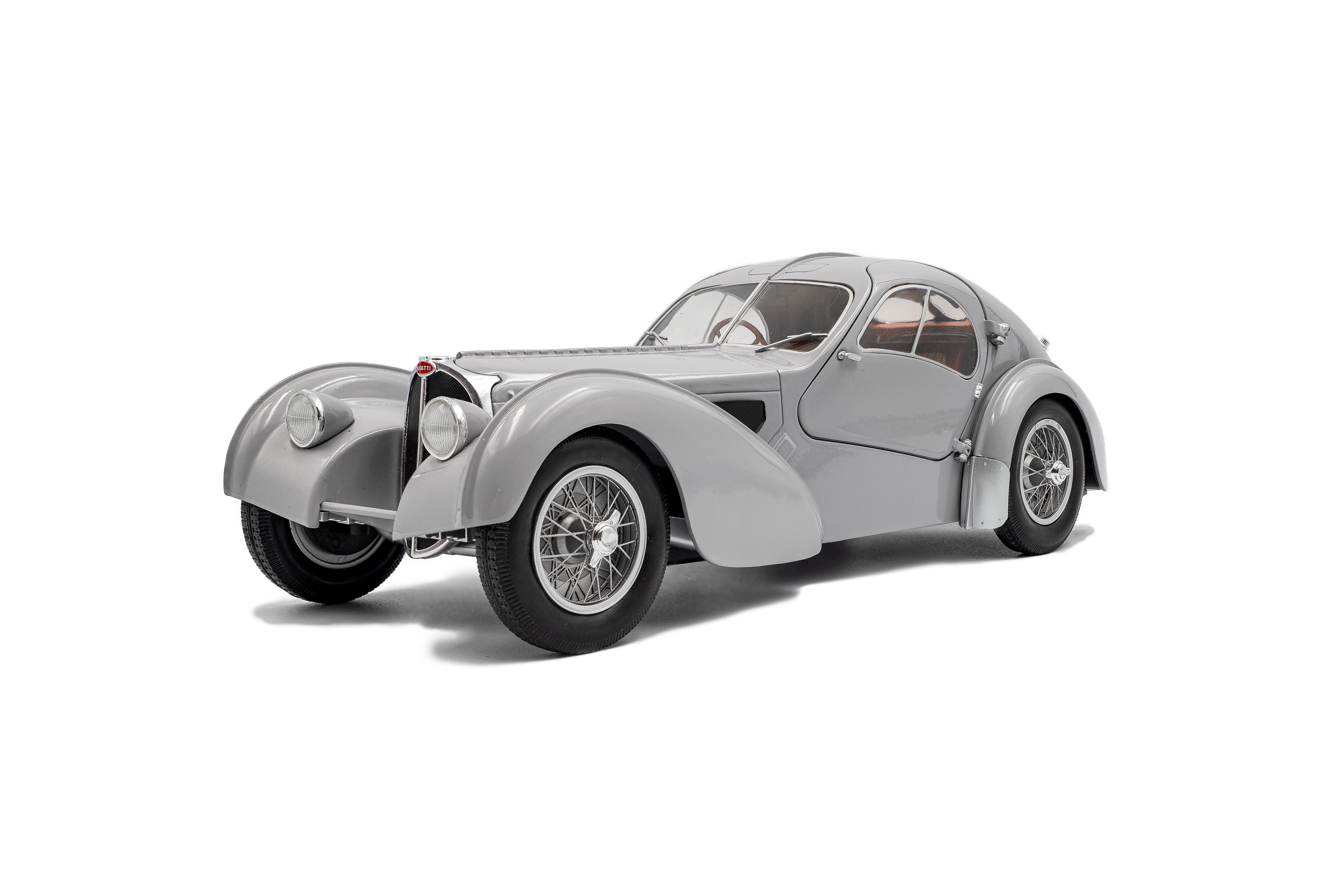 Solido S1802106 Voiture miniature collection 1/18 Bugatti Atlantic Type 57 SC – mat silver – 1937