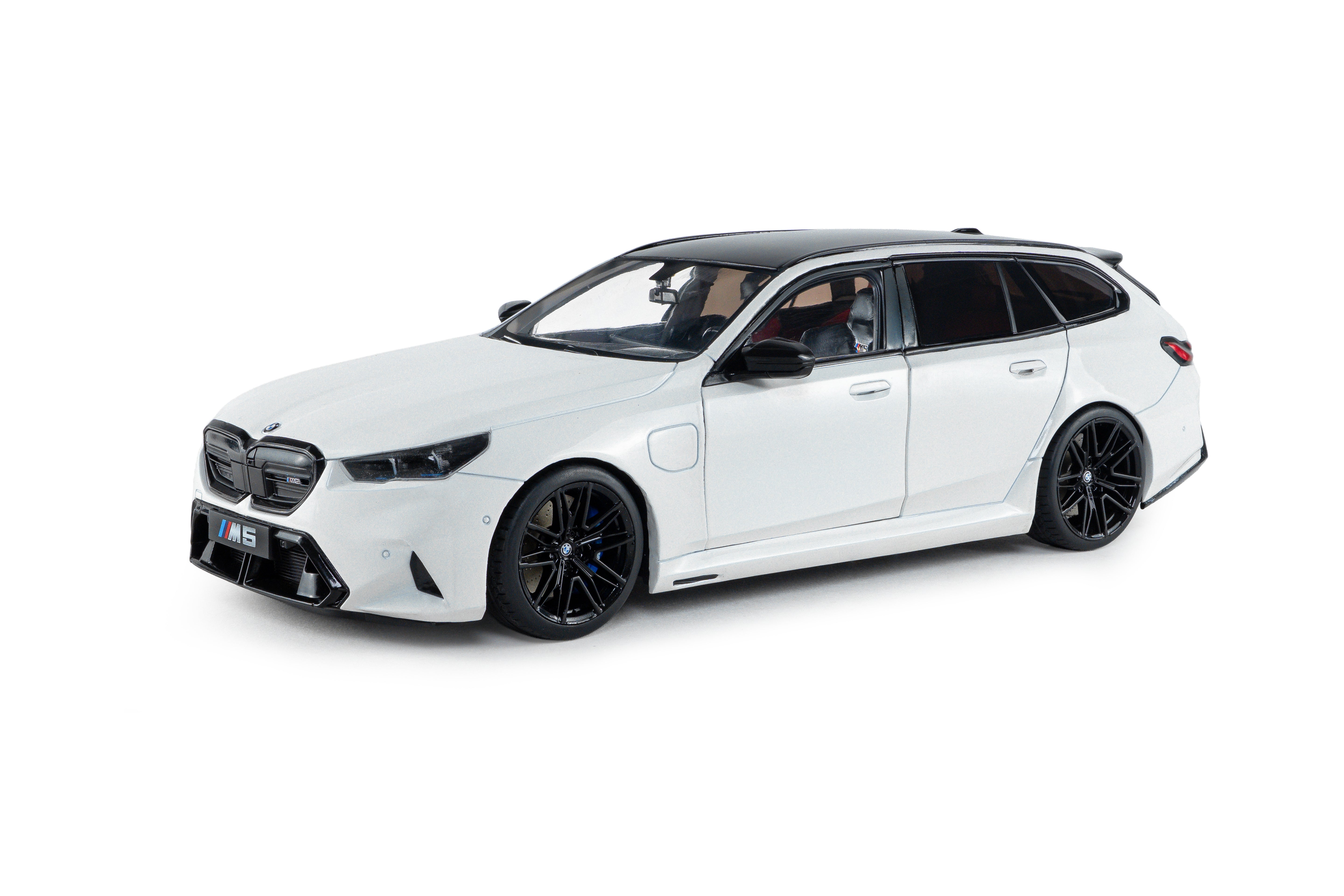 Solido S1814802 Voiture miniature collection 1/18 BMW M5 Touring – Alpine White Solid – 2025
