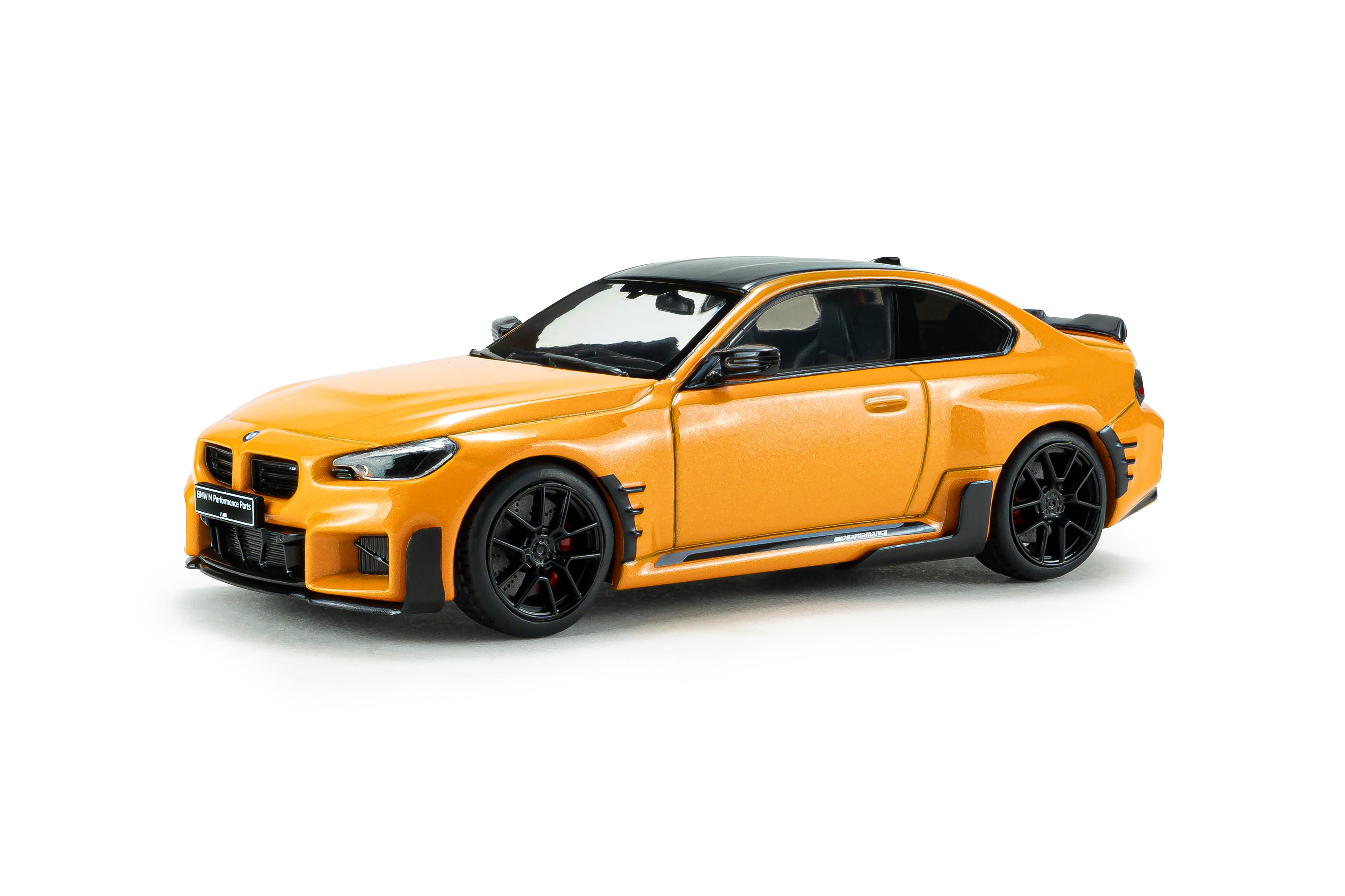 Voiture miniature 1/43 BMW M2 M Performance papaya orange Solido S4314605