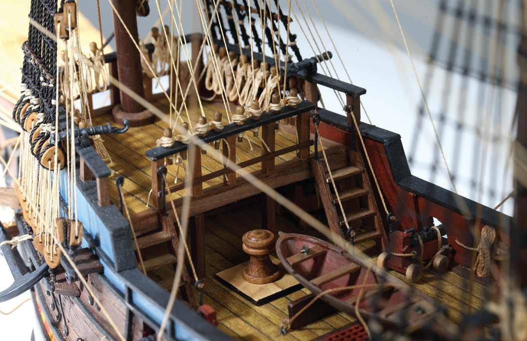 Maquette de bateau en bois Disarmodel 20149 San Luis S. XVII 1:72