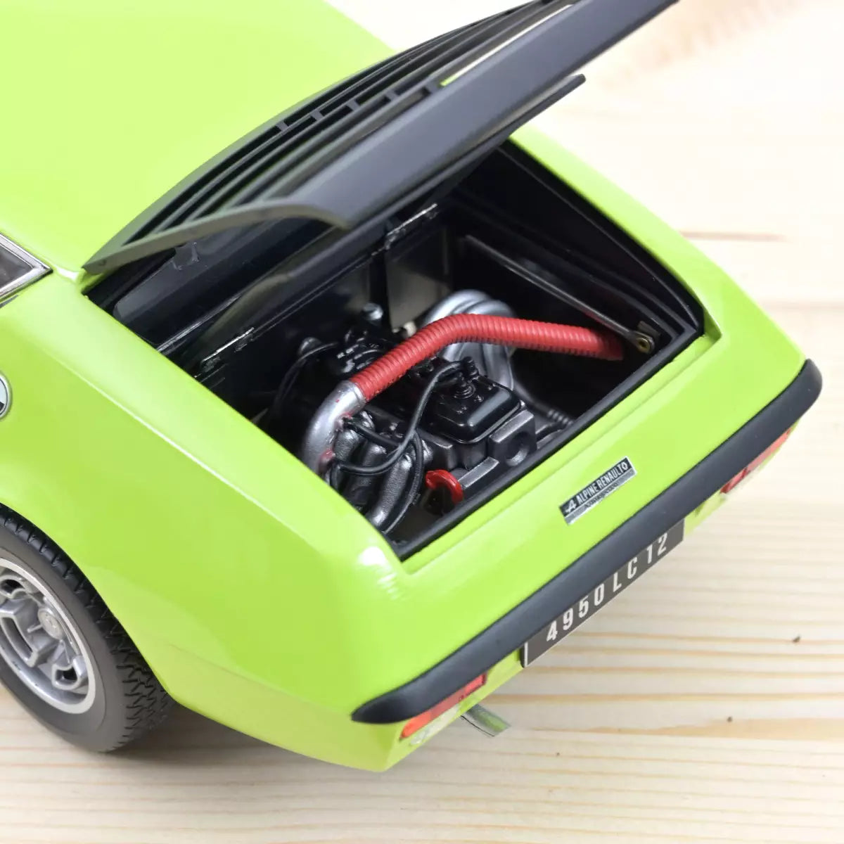 Voiture miniature collection 1/18 Alpine A310 1600 VF 1975 Vert Tilleul (310pcs) Norev 185403