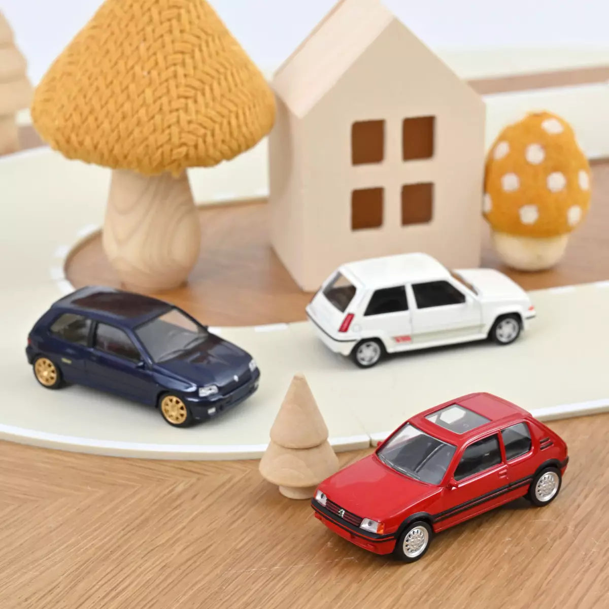 Voiture miniature 1/43 Coffret cadeau Youngtimers 3pcs Jet-car Norev 479992