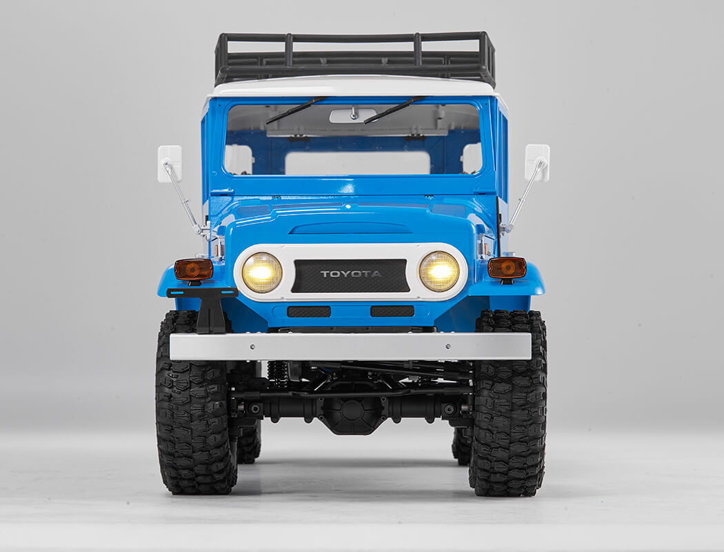 Crawler FMS 1/10 Toyota land Cruiser FJ40 RS bleu - FMS11035RSBU - Breizh Modélisme.