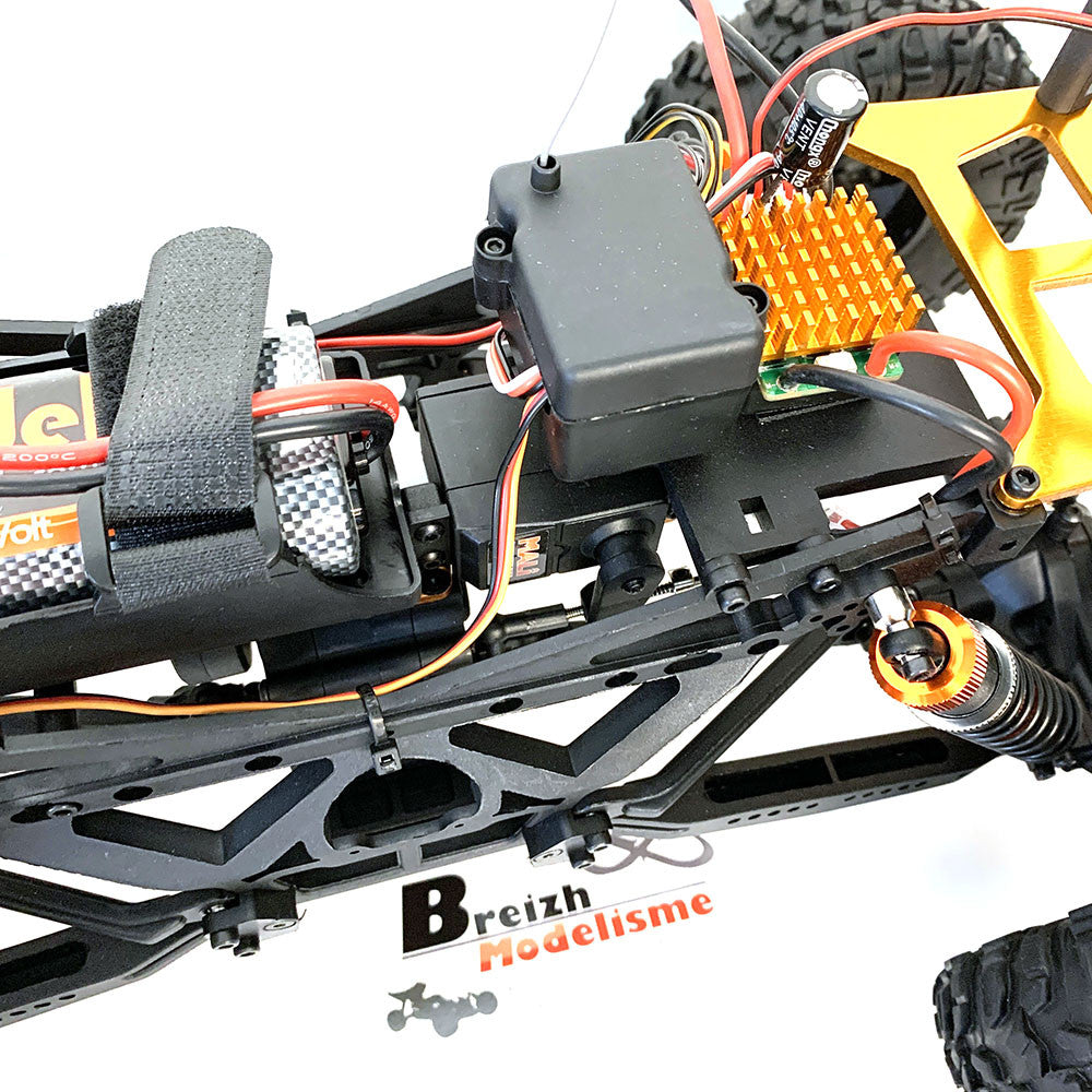 DF Models Crawler 1/10 avec Leds et Treuil - Kanyon DF-4J 4WD XL - 3105 - Breizh Modélisme.