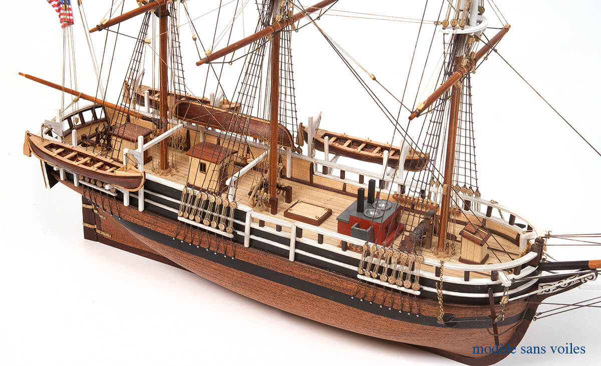 Occre 12006B Maquette Bateau Bois ESSEX Basic - Breizh Modélisme