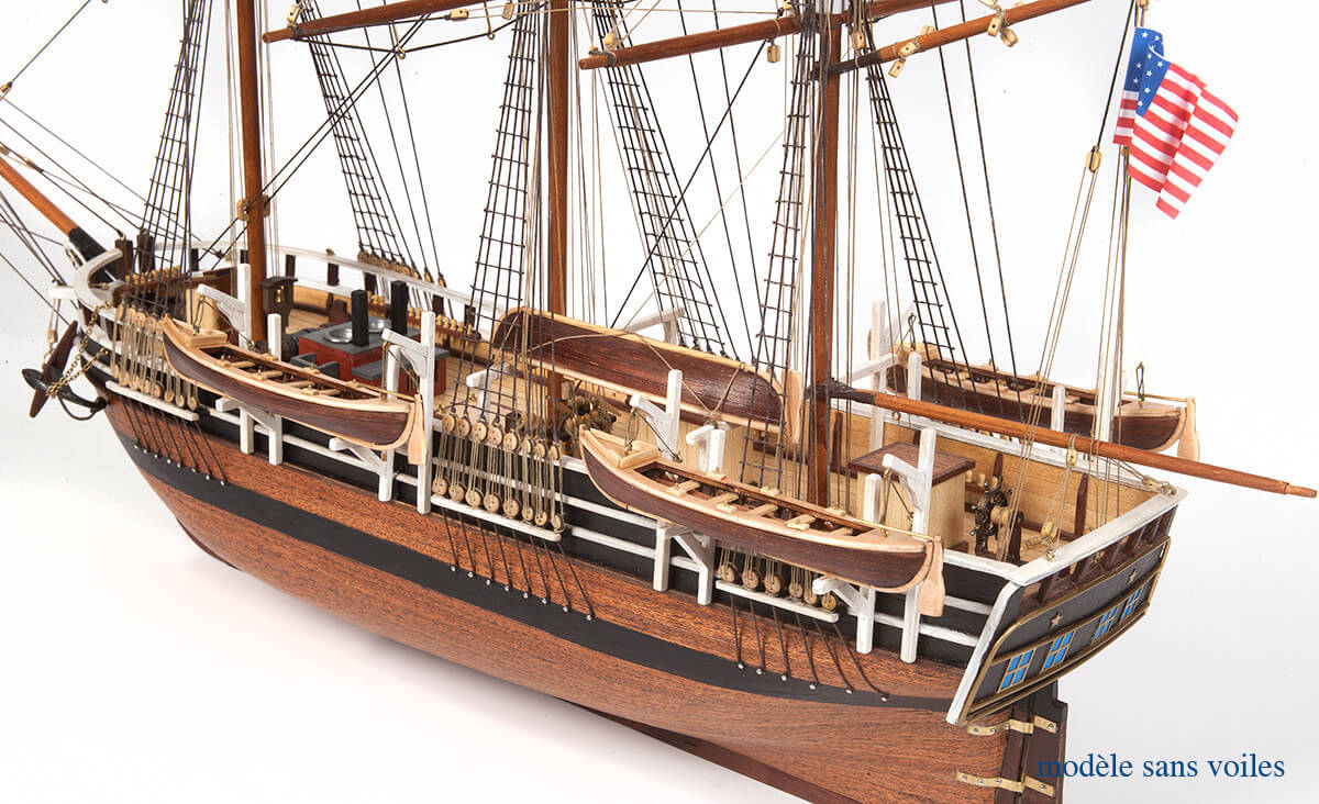 Occre 12006B Maquette Bateau Bois ESSEX Basic - Breizh Modélisme