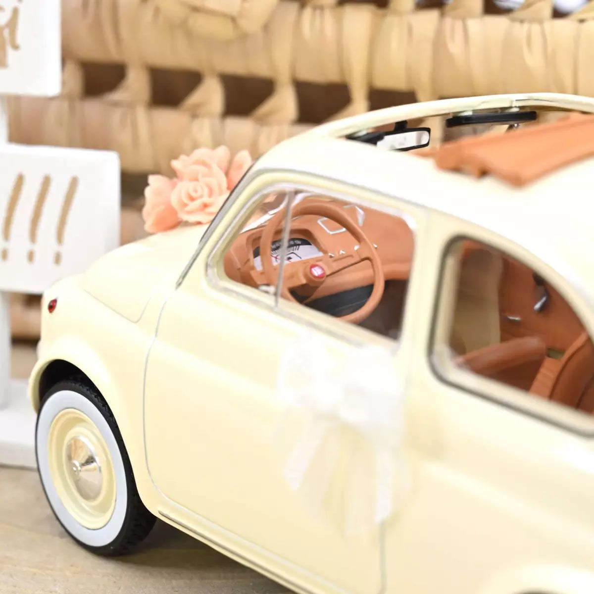 Voiture miniature collection 1/18 Fiat 500 L 1968 Blanc Ivoire cadeau de mariage Norev 187780