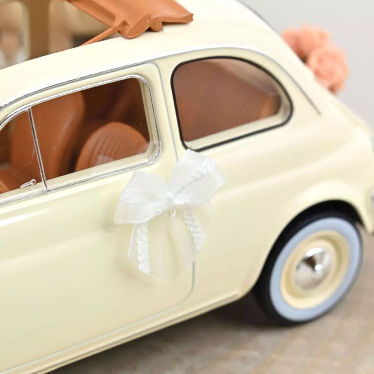 Voiture miniature collection 1/18 Fiat 500 L 1968 Blanc Ivoire cadeau de mariage Norev 187780