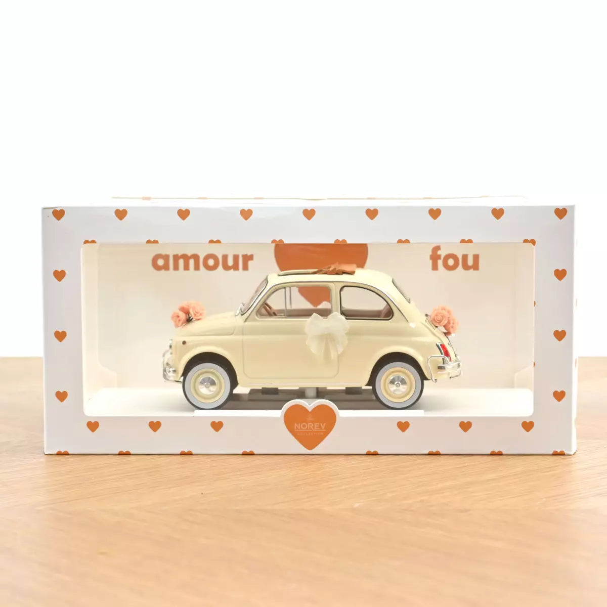 Voiture miniature collection 1/18 Fiat 500 L 1968 Blanc Ivoire cadeau de mariage Norev 187780
