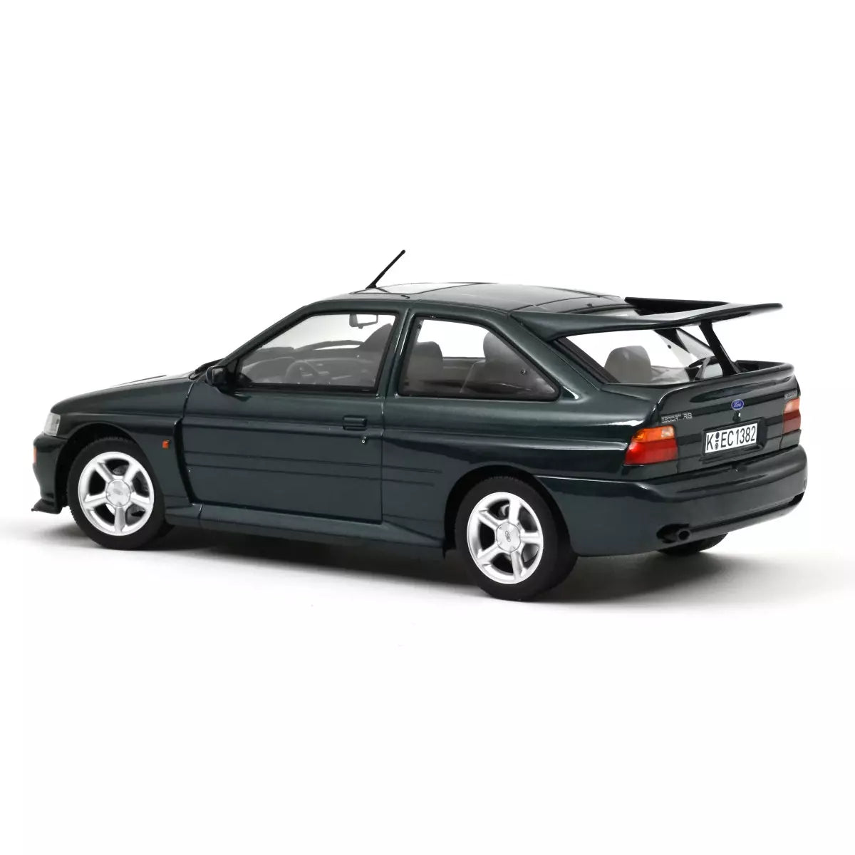 Voiture miniature collection 1/18 Ford Escort Cosworth 1992 Vert Colvert métallisé Norev 182790