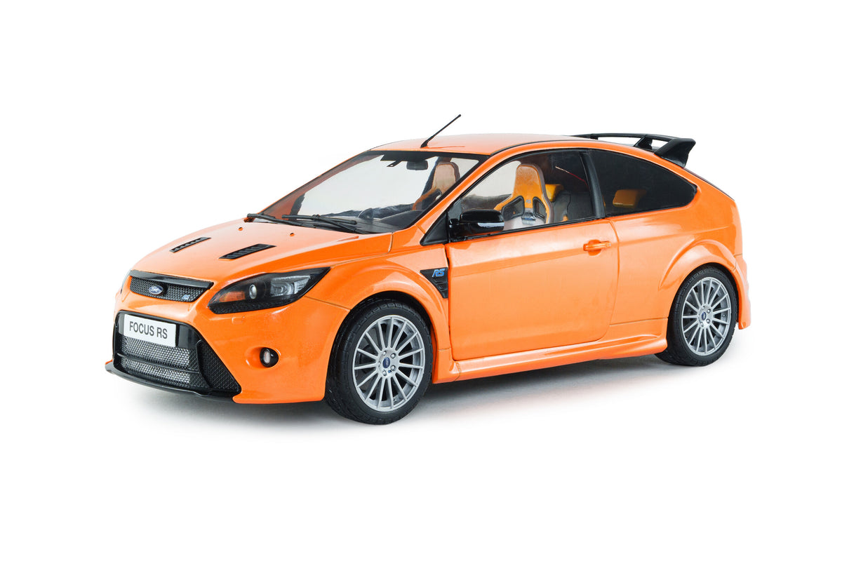 Solido S1813103 Voiture miniature collection 1/18 Ford Focus RS MK2 Performance pack RS+ orange électrique 2009 - Breizh Modélisme.