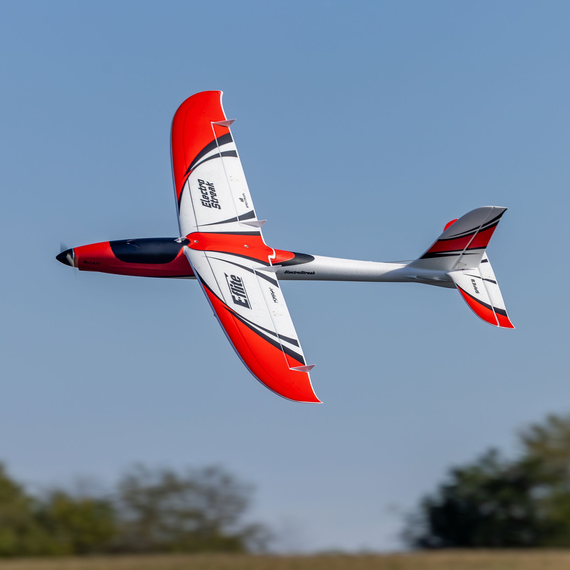 Avion ElectroStreak 1,1 m BNF Basic avec AS3X+ et SAFE Select - EFL13350 - Breizh Modélisme.