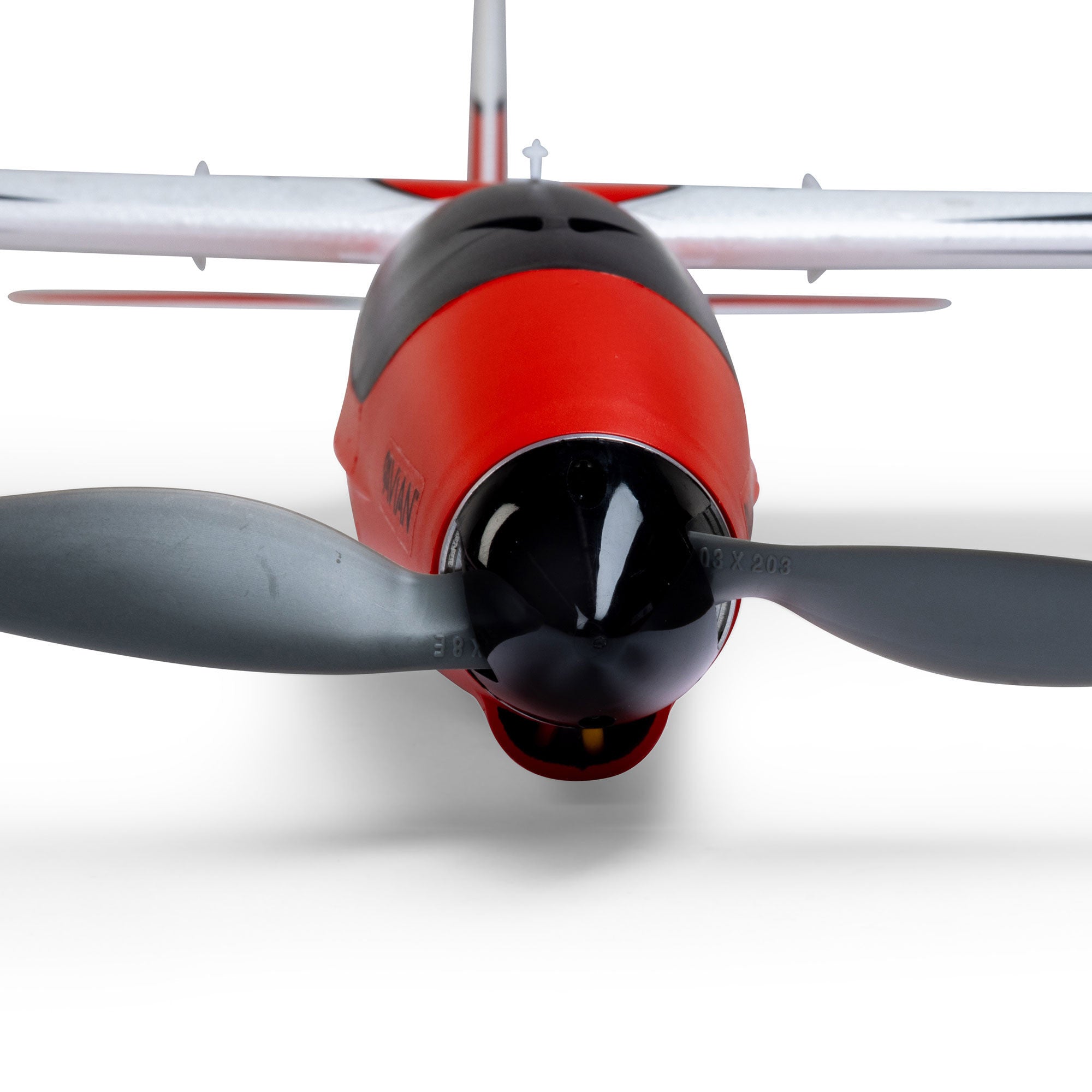Avion ElectroStreak 1,1 m BNF Basic avec AS3X+ et SAFE Select - EFL13350 - Breizh Modélisme.
