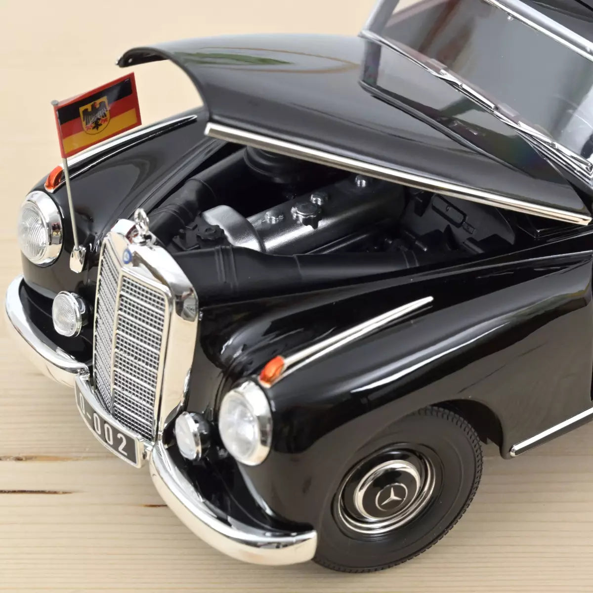 Voiture miniature collection 1/18 Mercedes-Benz 300 1955 Konrad Adenauer Norev 183707
