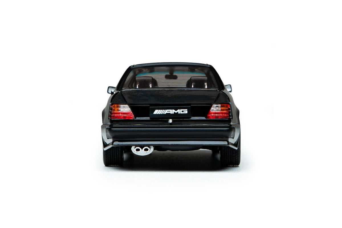 Voiture miniature 1/43 Mercedes-Benz 300CE 6.0 AMG « The Hammer » Widebody Noire 1988 Solido S4318901