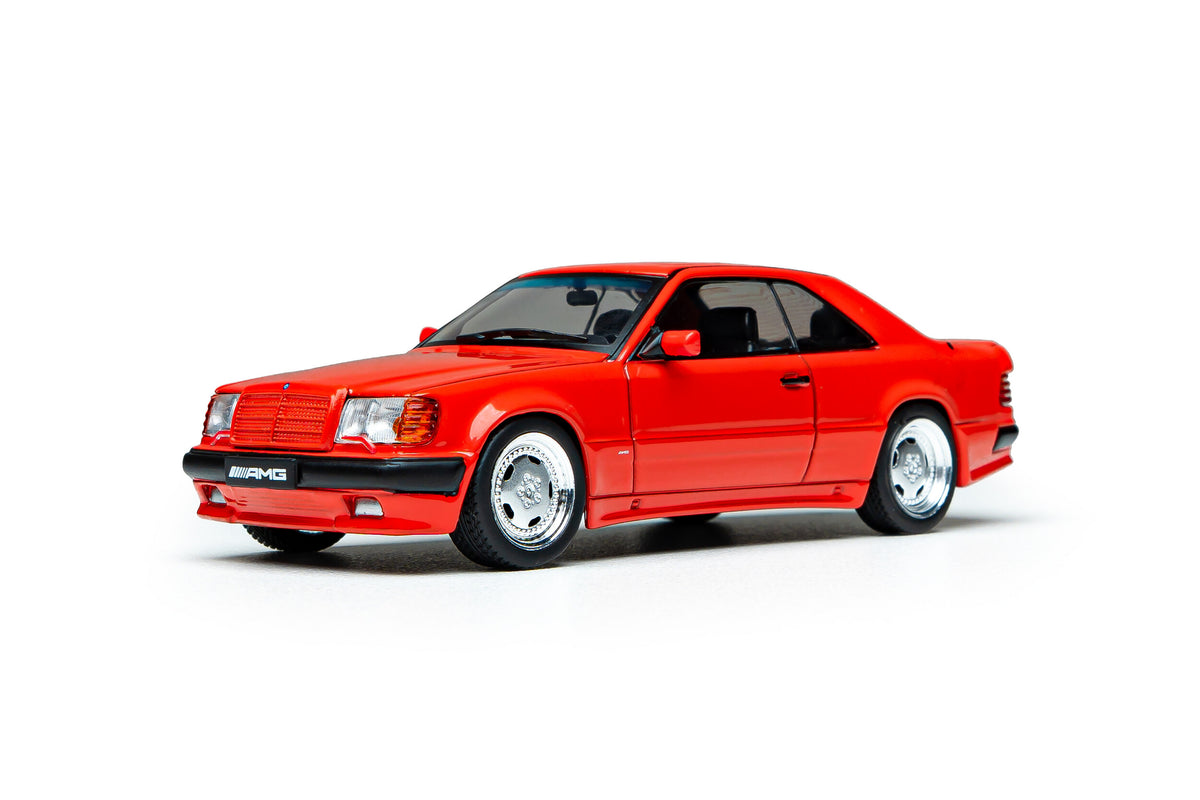Voiture miniature 1/43 Mercedes-Benz 300CE 6.0 AMG « The Hammer » Widebody Rouge 1988 Solido S4318902