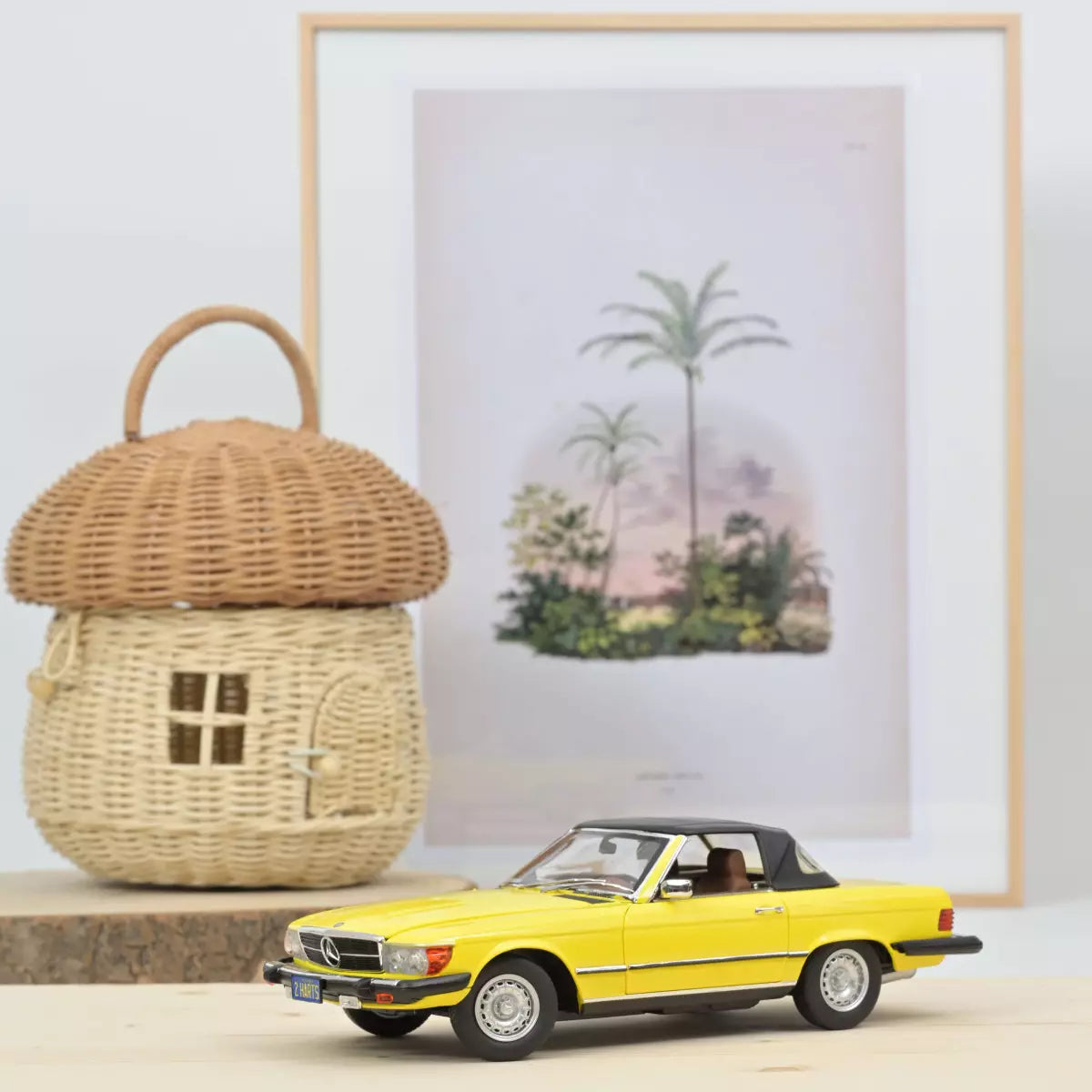 Voiture miniature collection 1/18 Mercedes-Benz 450 SL (version US) 1979 Jaune Norev 183727
