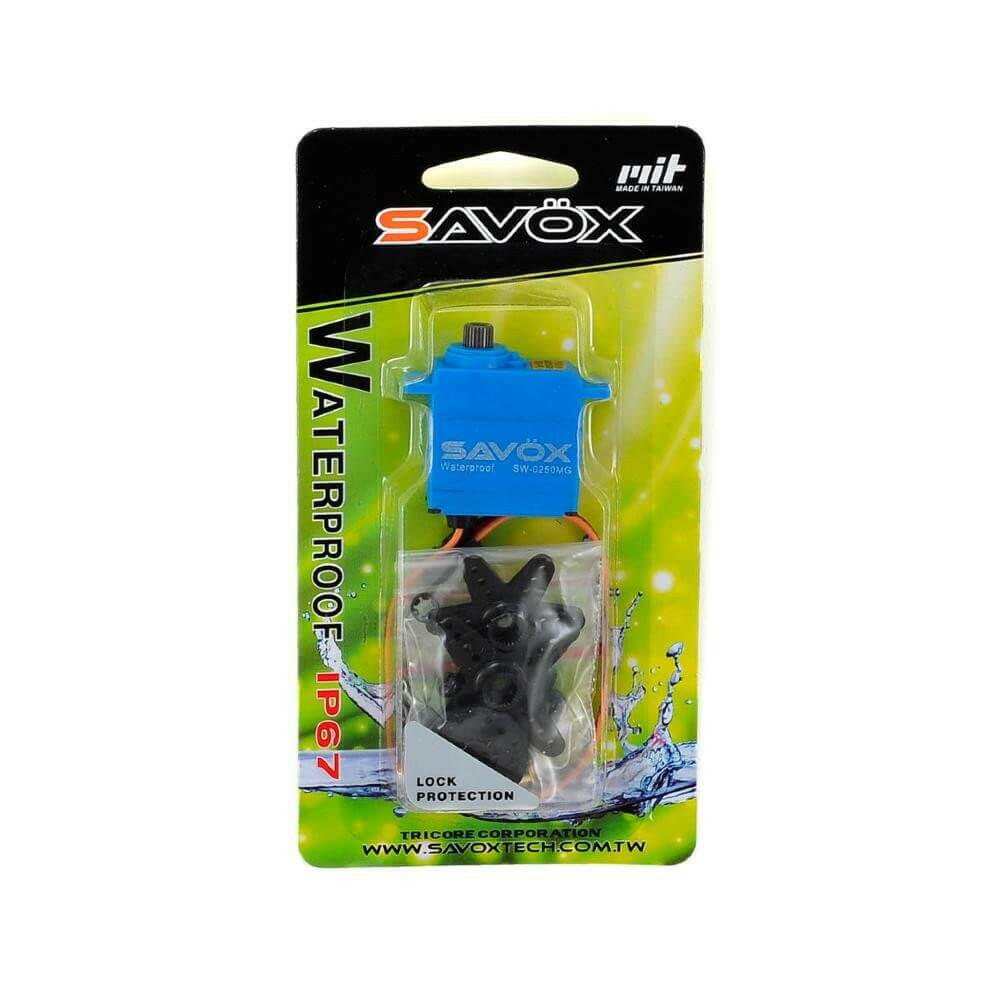 Mini Servo Savox SW-0250MG+ Etanche 5kg pignons Métal pour Traxxas 1/16 - Breizh Modélisme.