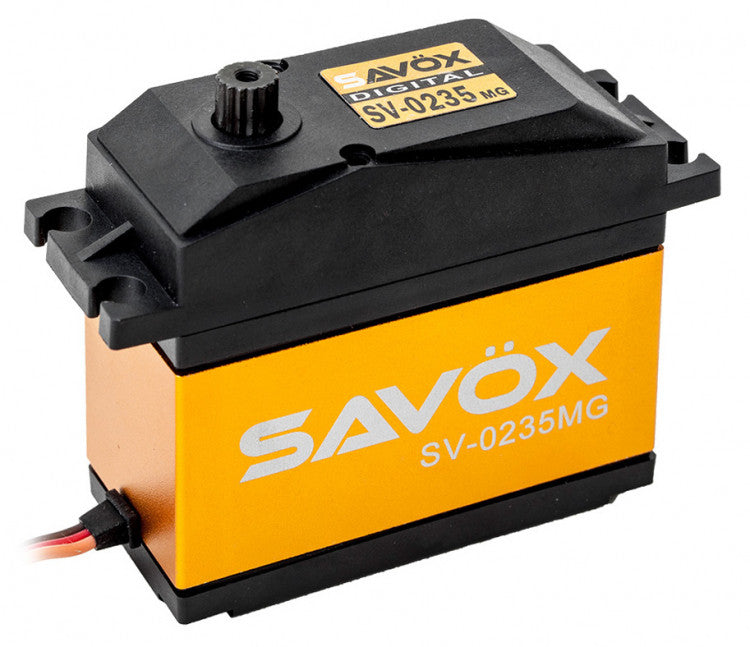 Servo Savox SV-0235MG pour 1/5 Digital 35kg / 0,15sec. 7.4V - Breizh Modélisme.