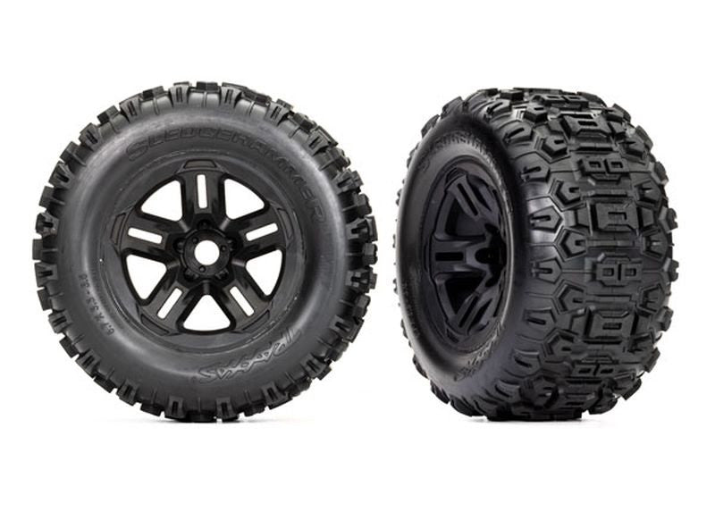 Roues montees collees noires 3,8 - (x2) Traxxas sledge 9672 - Breizh Modélisme.