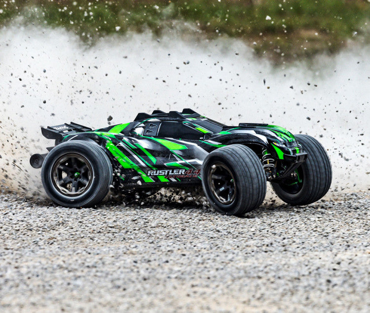 Combo Traxxas Rustler 4x4 Ultimate VXL vert 1/10 RTR - 67097-4 - Breizh Modélisme.