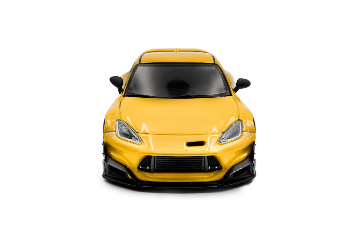 Voiture miniature 1/43 Pandem Toyota GR86 jaune 2022 Solido S4315101 - Breizh Modélisme.