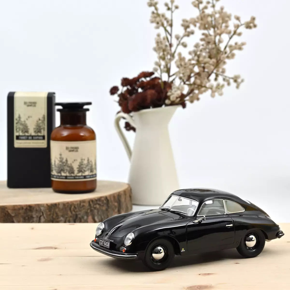Voiture miniature collection 1/18 Porsche 356 Coupé 1952 Noir Norev 187451