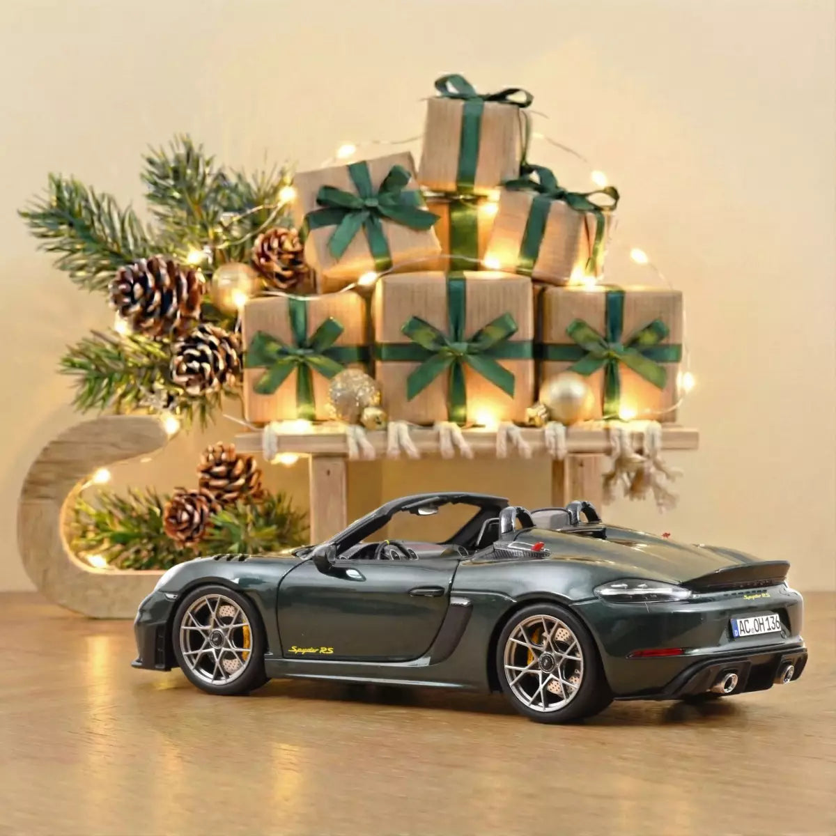 Voiture miniature collection 1/18 Porsche 718 Spyder RS Pack Weissach 2023 Forestgreenmetallic Norev 187272