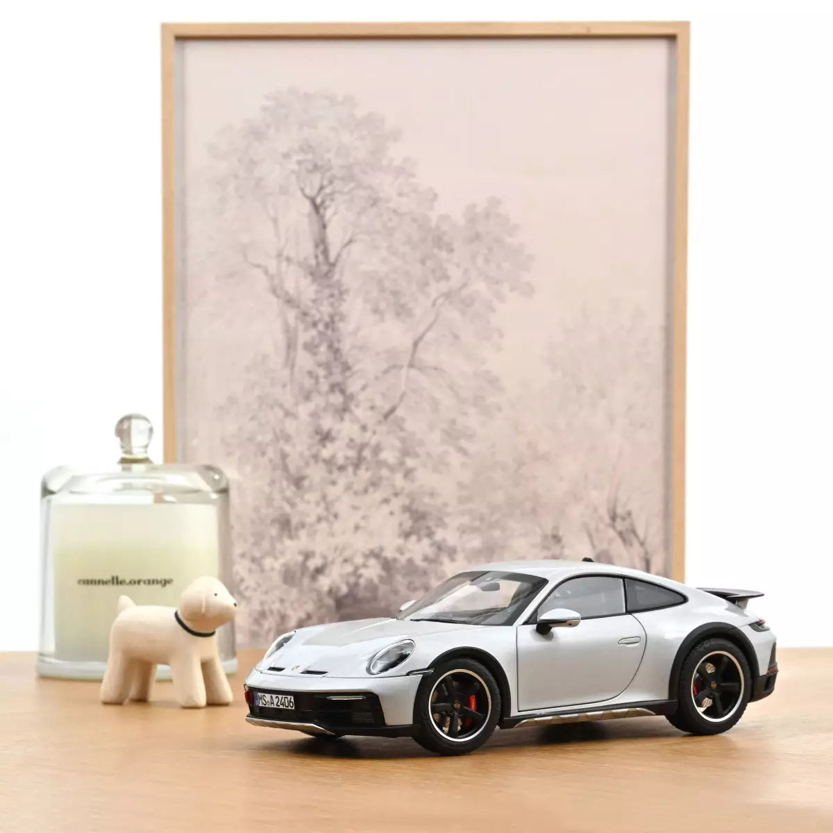 Voiture miniature collection 1/18 Porsche 911 Dakar 2023 Gris Glace métallisé Norev 187242