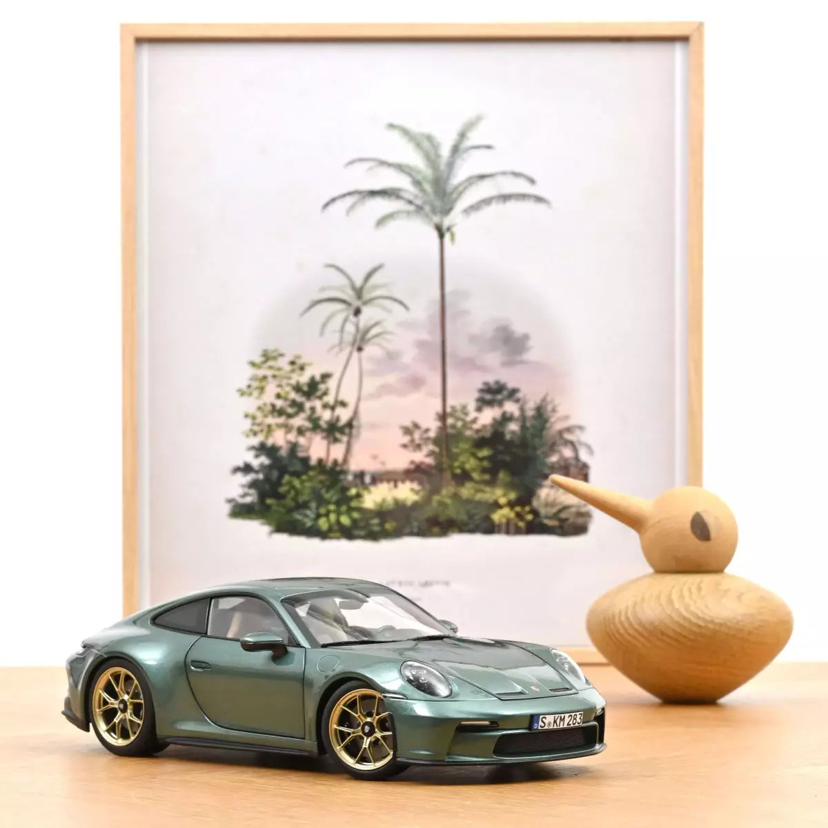 Voiture miniature collection 1/18 Porsche 911 GT3 avec Pack Touring 2021 Vert Malachite Norev 187382