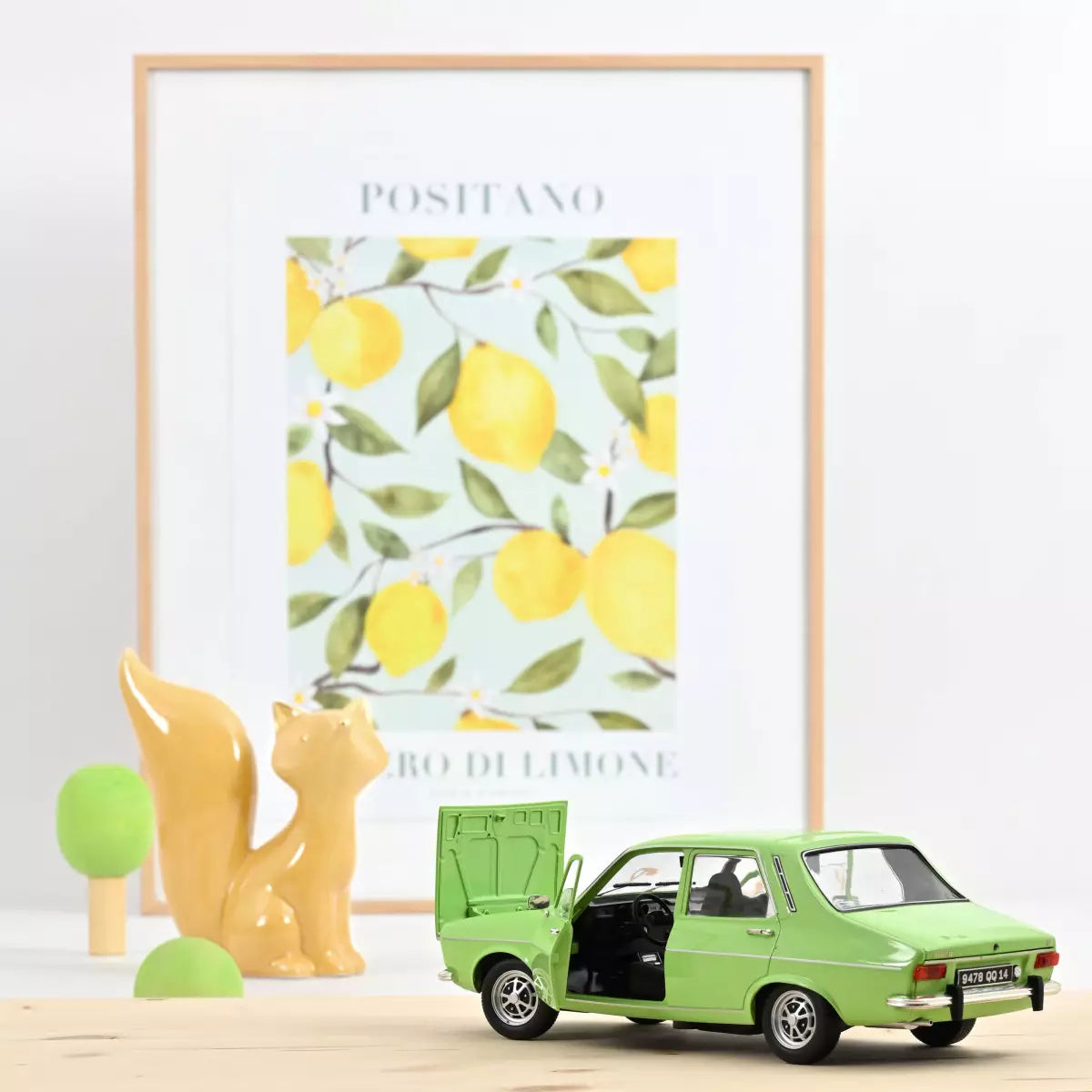 Voiture miniature collection 1/18 Renault 12 TS 1973 Vert clair Norev 185247