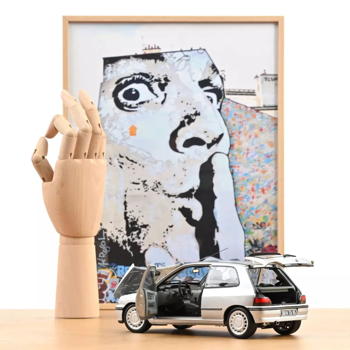 Voiture miniature collection 1/18 Renault Clio 16S 1992 Gris Iceberg Norev 185256