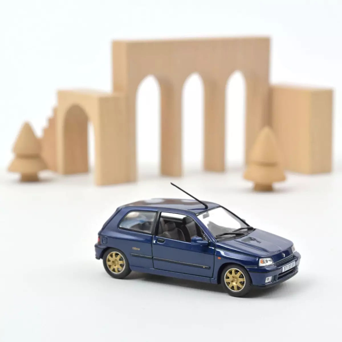 Voiture miniature collection 1/43 Renault Clio Williams 1996 Bleu Norev 517521