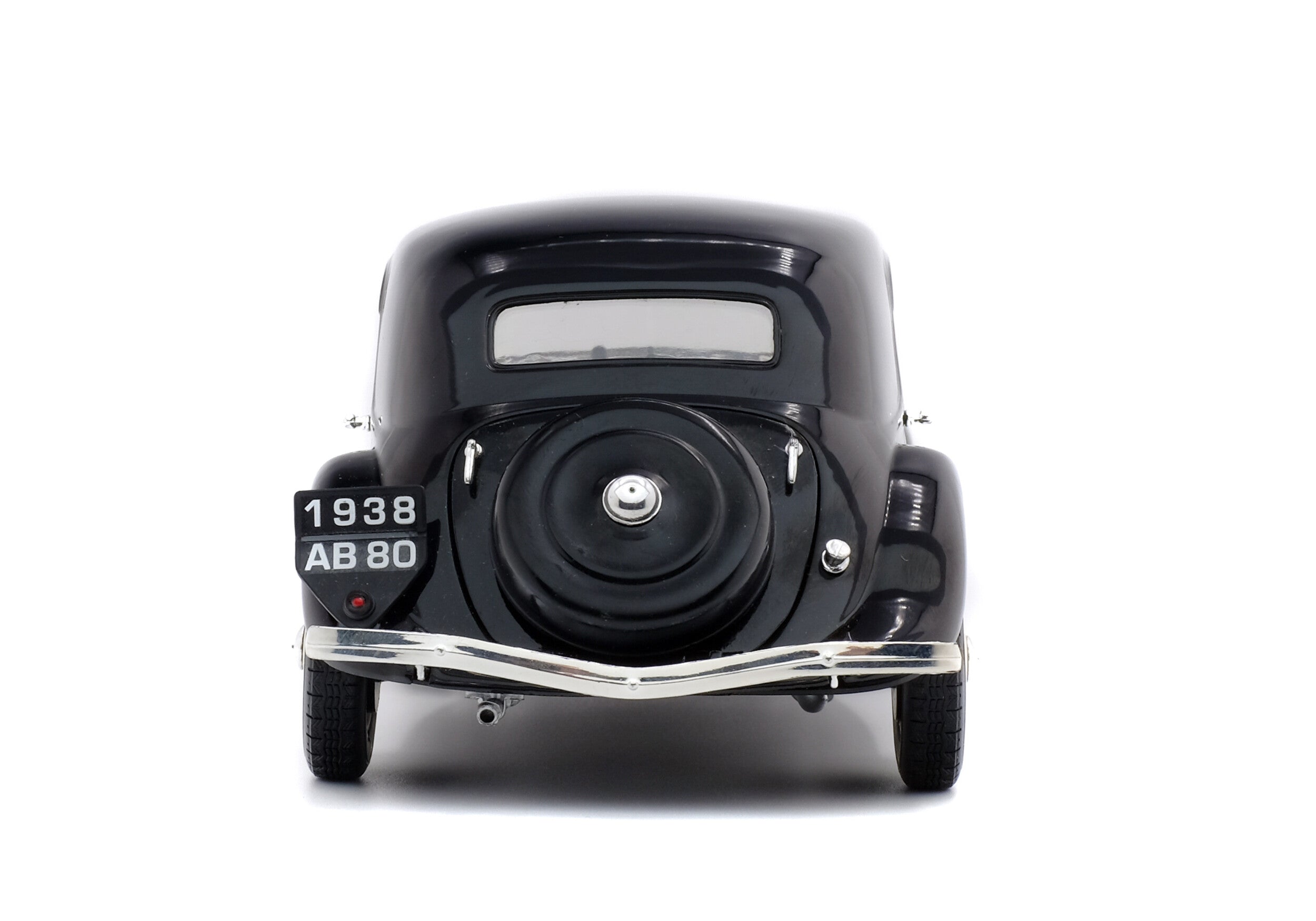 Solido S1800903 Voiture miniature collection 1/18 Citröen Traction 11B – Noir – 1937