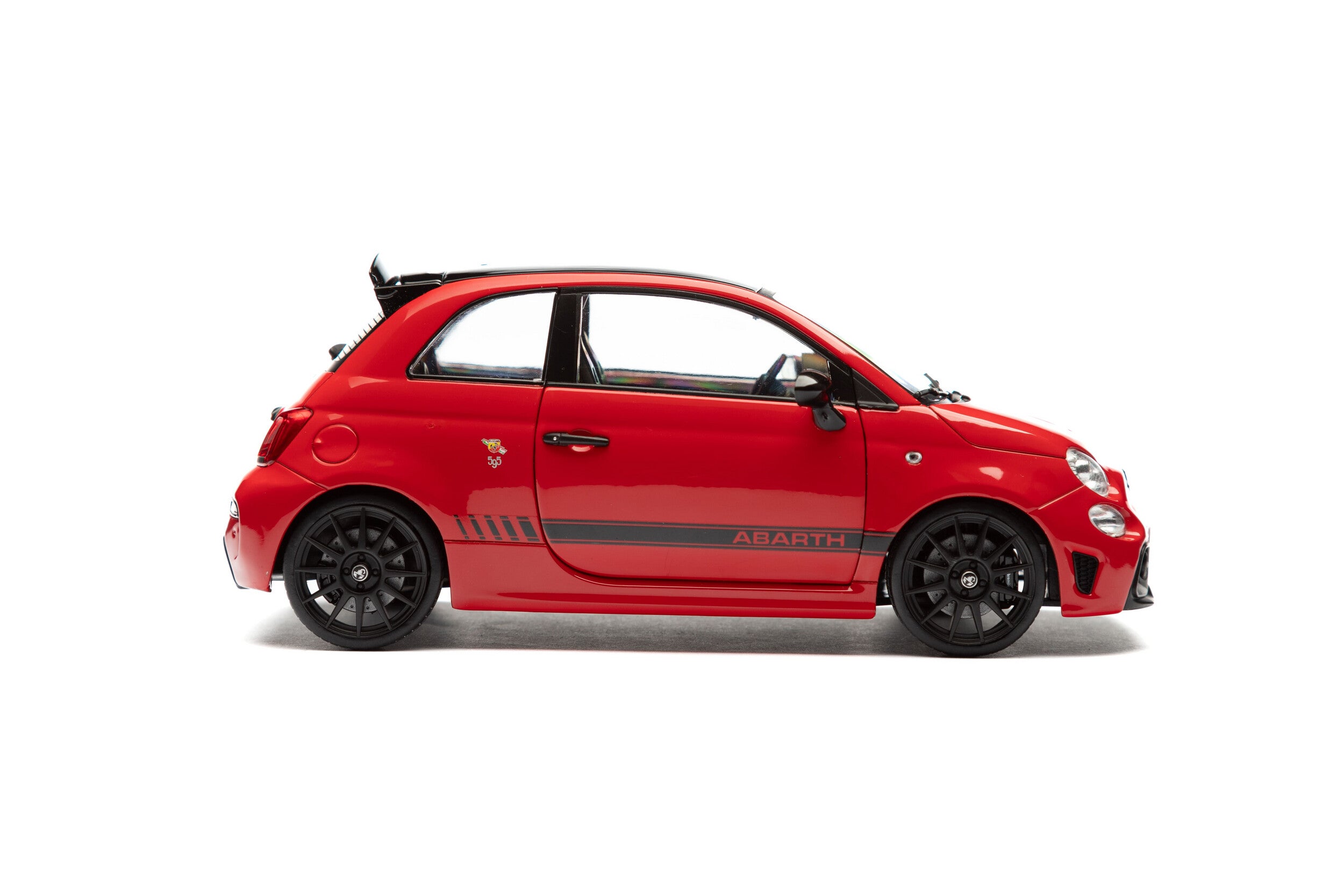 Solido S1811304 Voiture miniature collection 1/18 Fiat F595 Abarth rouge 2023 - Breizh Modélisme.