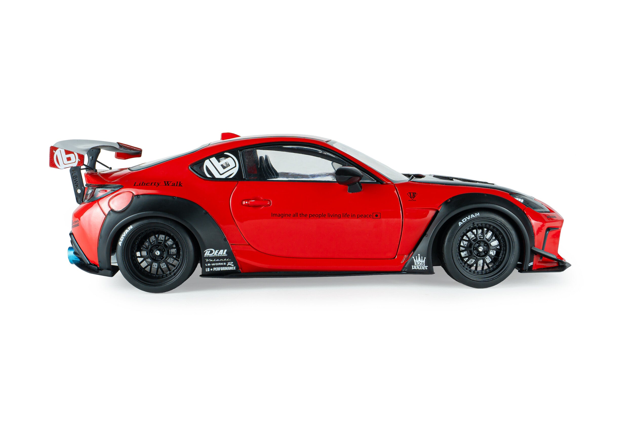 Solido S1813605 Voiture miniature collection 1/18 Toyota GR86 Liberty Walk Body Kit 2024 - Breizh Modélisme.