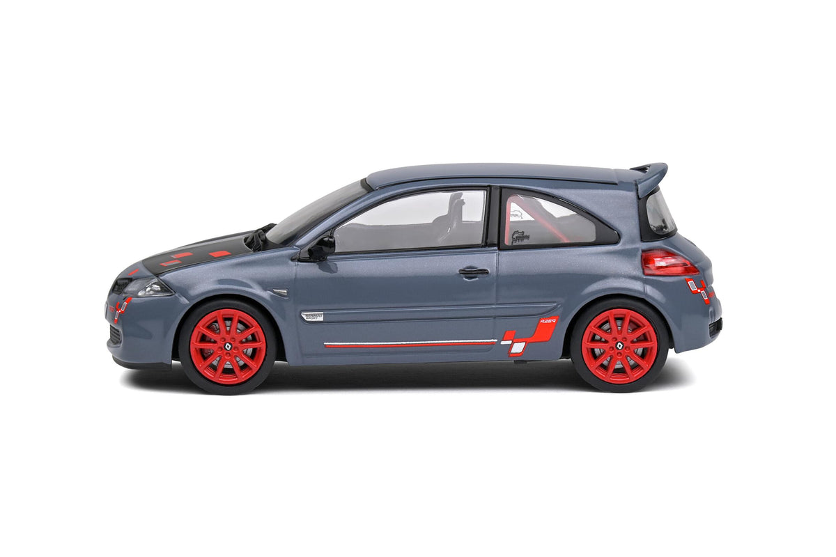 Voiture miniature 1/43 Renault Megane 2 R26-R Gris pierre de lune Solido S4310203