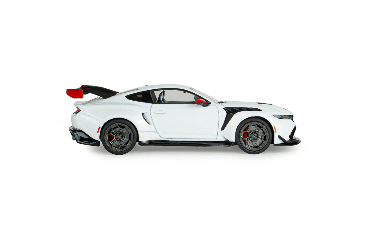 Voiture miniature 1/43 Ford Mustang GTD Blanc givré 2025 Solido S4318303