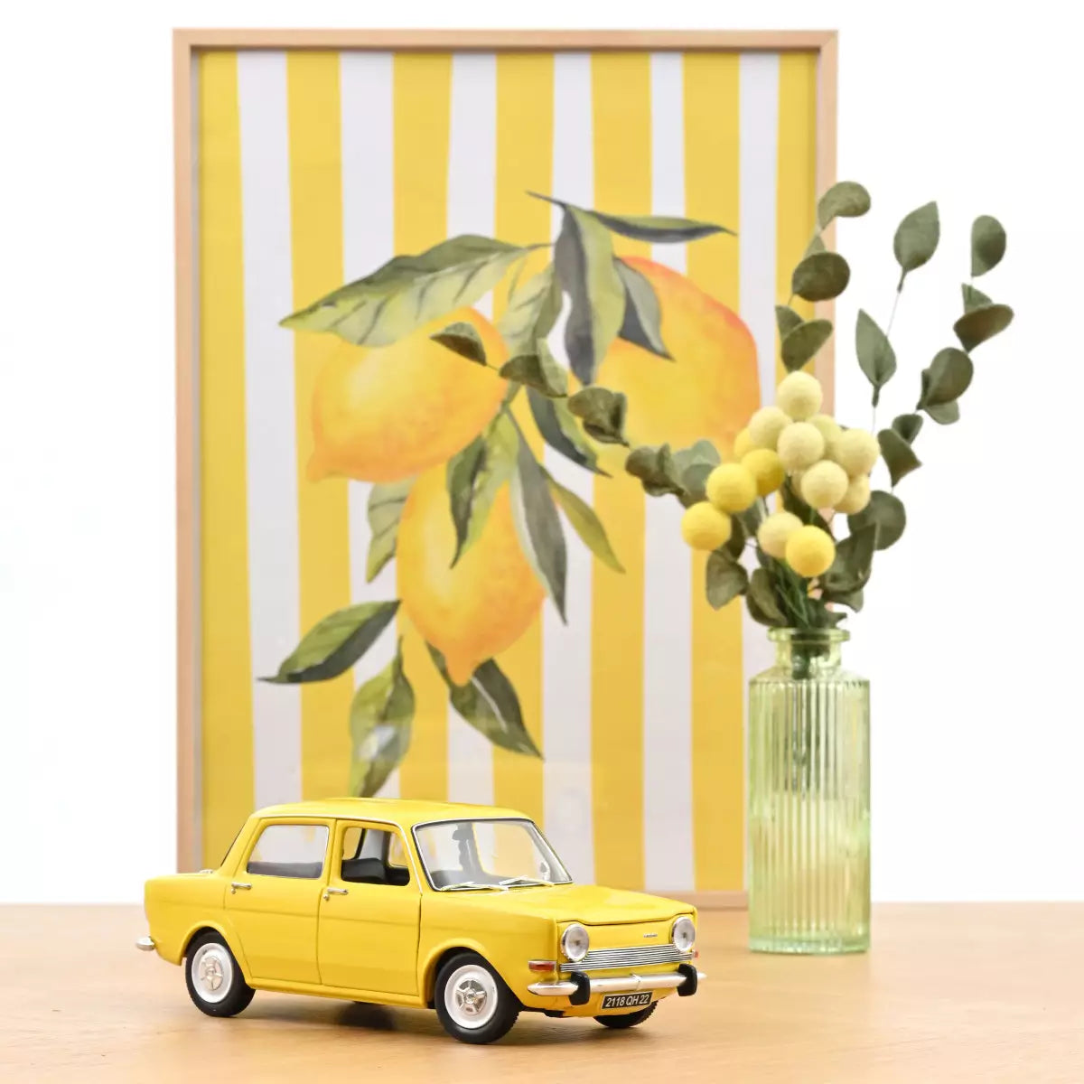 Voiture miniature collection 1/18 Simca 1000 LS 1974 Jaune Maya Norev 185714