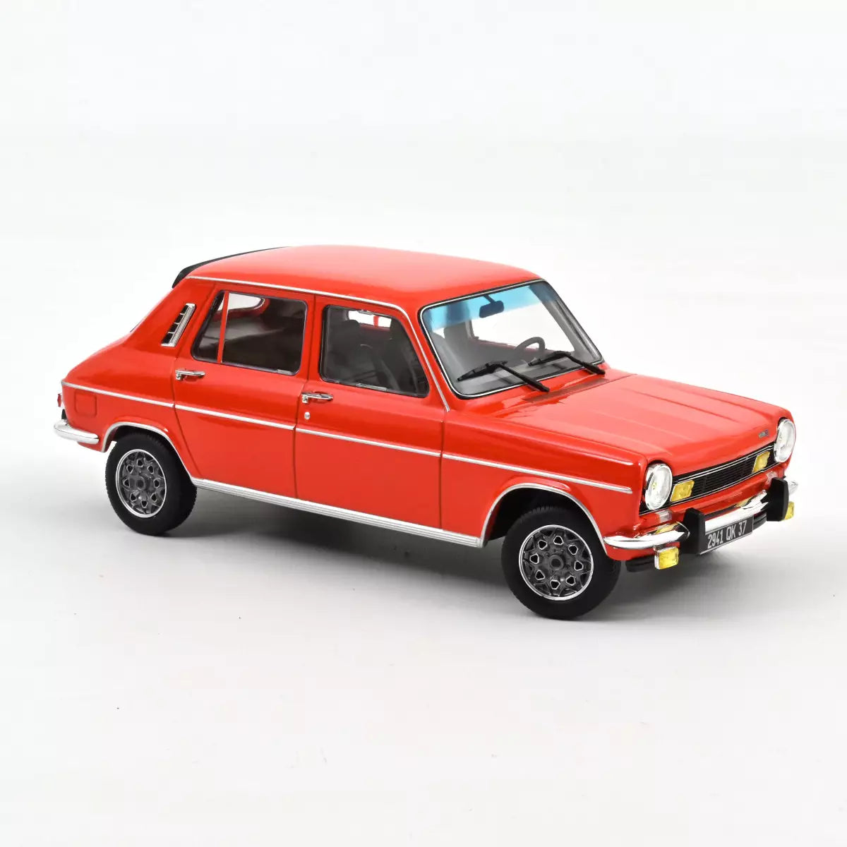 Voiture miniature collection 1/18 Simca 1100 TI 1974 Rouge Sumatra Norev 185755