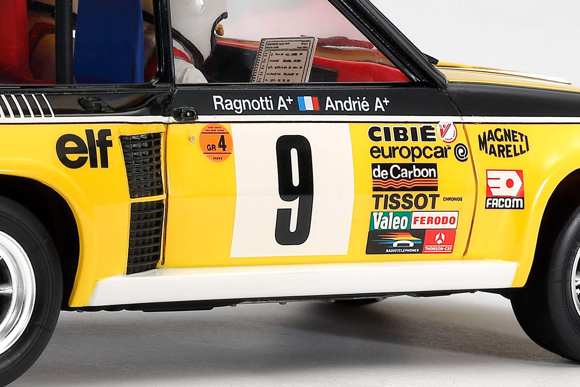 Maquette voiture Renault 5 Turbo Rally 1/24 - Tamiya 24027 - Breizh Modélisme.