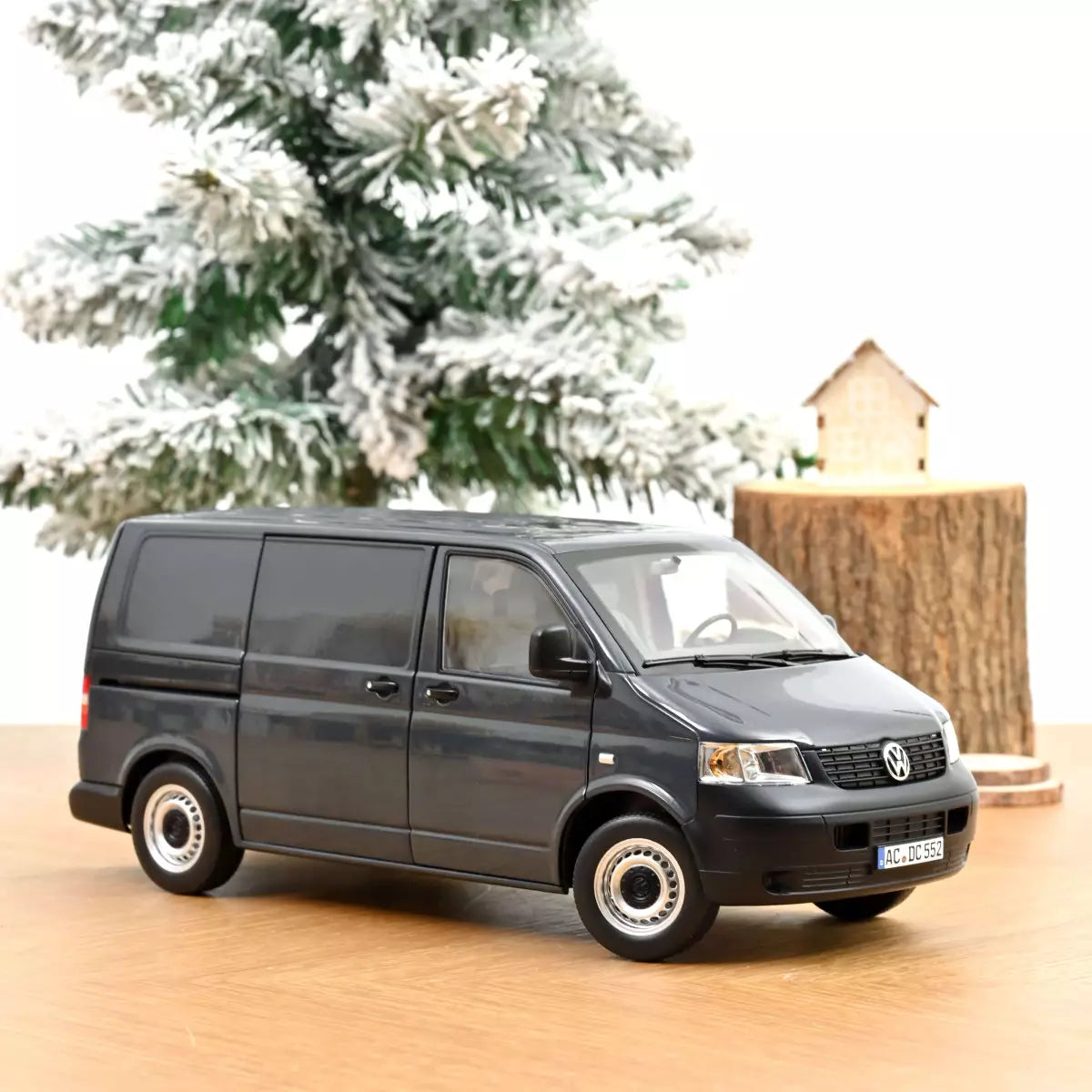 Voiture miniature collection 1/18 VW Transporter 2003 Gris anthracite Norev 188616
